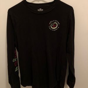 Men’s Hollister long sleeve shirt